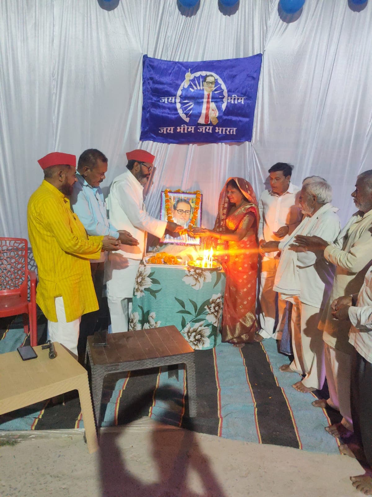 हर्षोल्लास के साथ मनाई गई बाबा साहेब की जयंती, उरुवा बाजार में