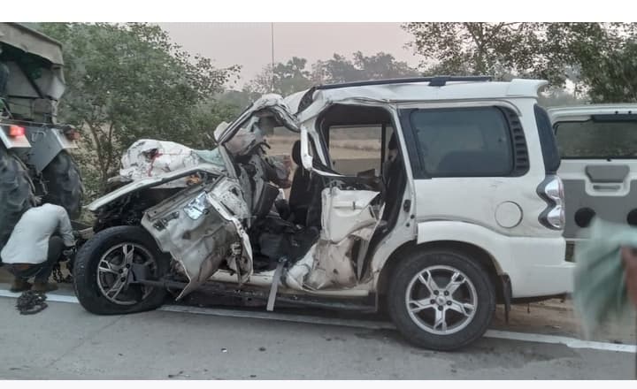 मऊ में दर्दनाक हादसा: पांच लोगों की माैत, मची चीख-पुकार; बेटी की