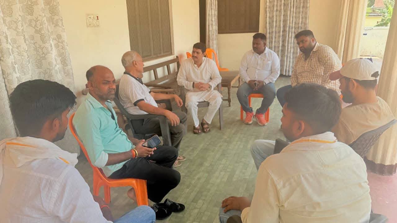 वरिष्ठ पत्रकार के घर पहुंच एसके शर्मा ने जताई शोक संवेदना