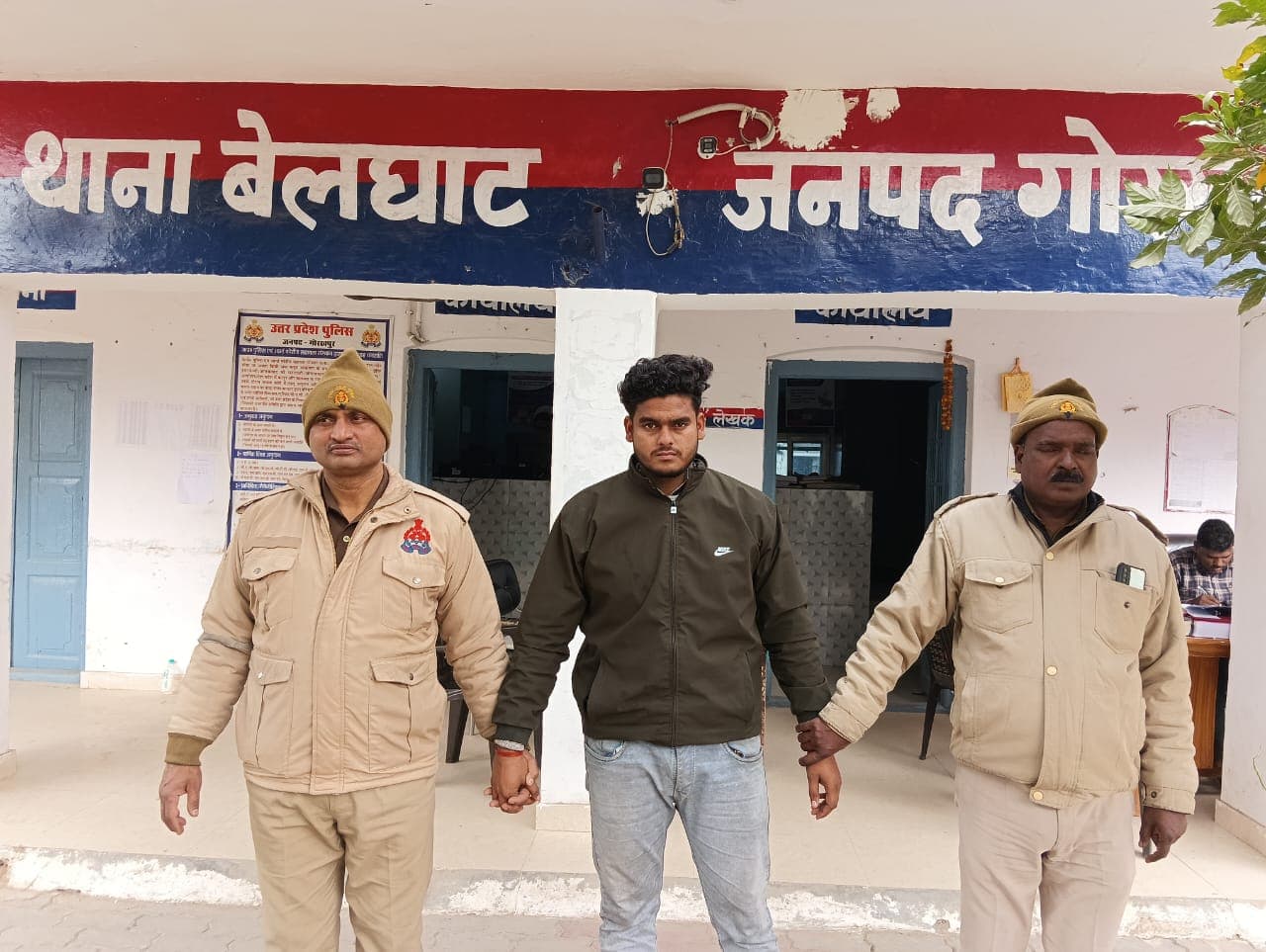 वांछित अभियुक्त गिरफ्तार, शादी का झांसा देकर उत्पीड़न के आरोप में था