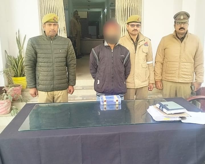 थाना कोतवाली पुलिस द्वारा शातिर अभियुक्त को एक अवैध तमंचा व दो जिंदा कारतूस 315 बोर के साथ किया गया गिरफ्तार