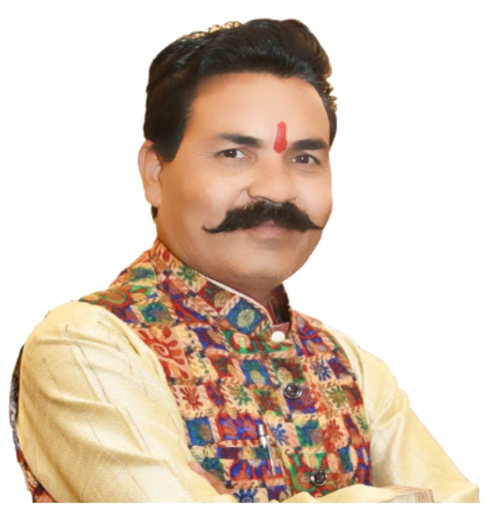 भारत भवन में प्रस्तावित कार्यक्रम का विरोध, हिंदू उत्सव समिति ने थाना प्रभारी को सौंपा ज्ञापन