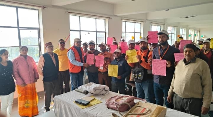 इंडियन रेडक्रास सोसाइटी के तत्वावधान में