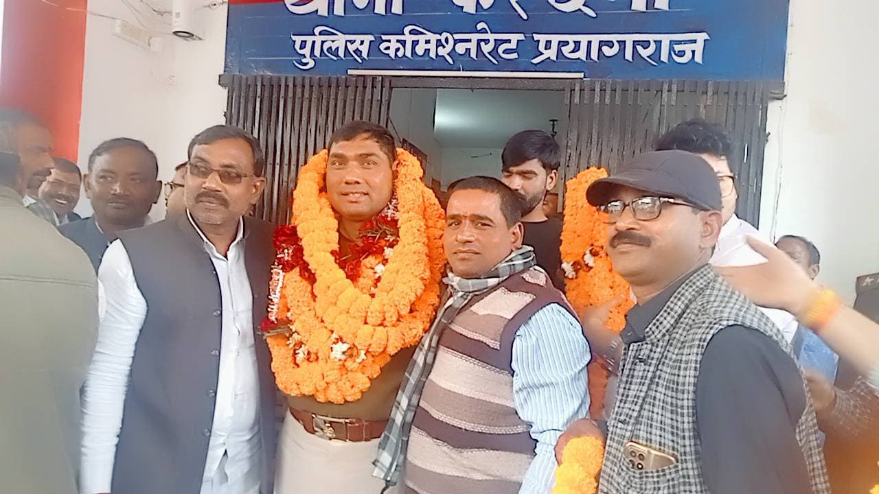 प्रयागराज करछना थाना प्रभारी अनूप सरोज का पुलिस लाइन स्थानांतरण, करछना में