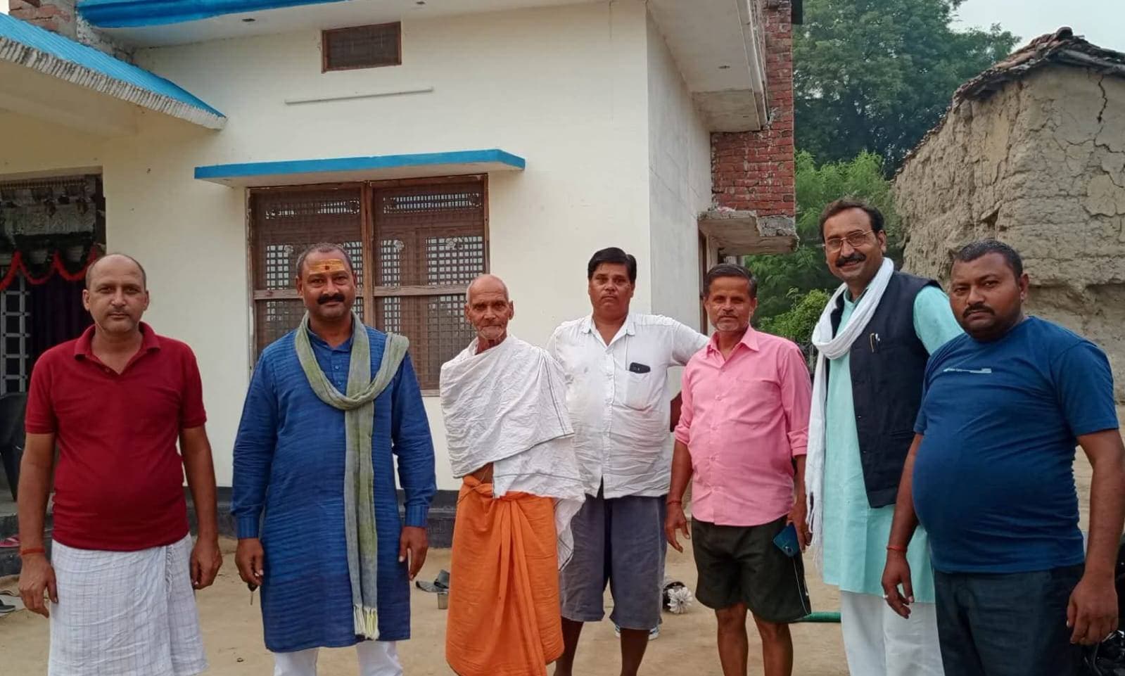 हरिकात पाडे कोविभिन्न क्षेत्रों में चमक बिखरने का विभिन्न क्षेत्रों में बिखरने का कीर्तिमान
प्र