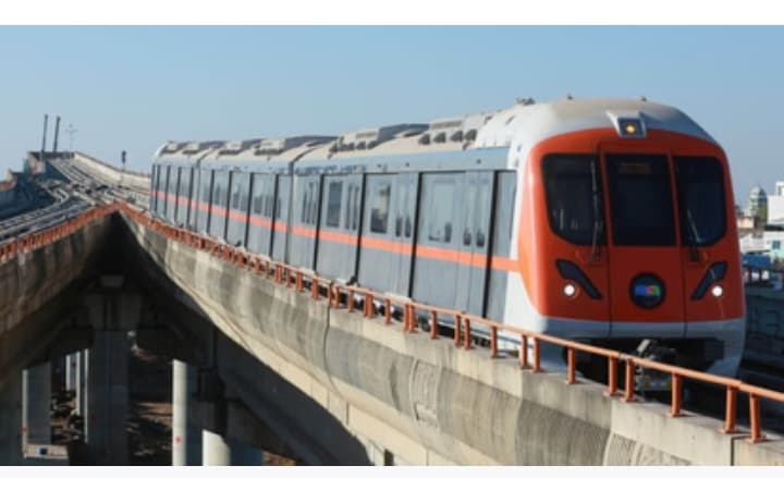 यूपी: बिना अनुमति के कॉरिडोर से हटाया गया था महानगर मेट्रो स्टेशन,