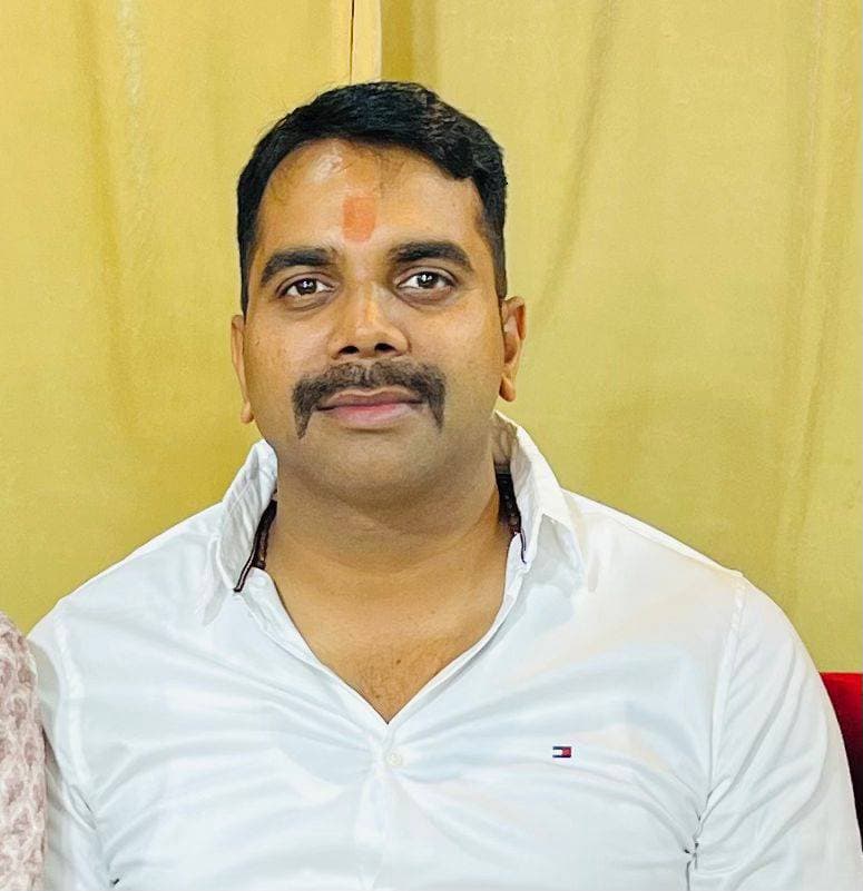 *श्री हनुमान जी के जन्मोत्सव की ढेर सारी शुभकामनायें दिये - भूपेंद्र