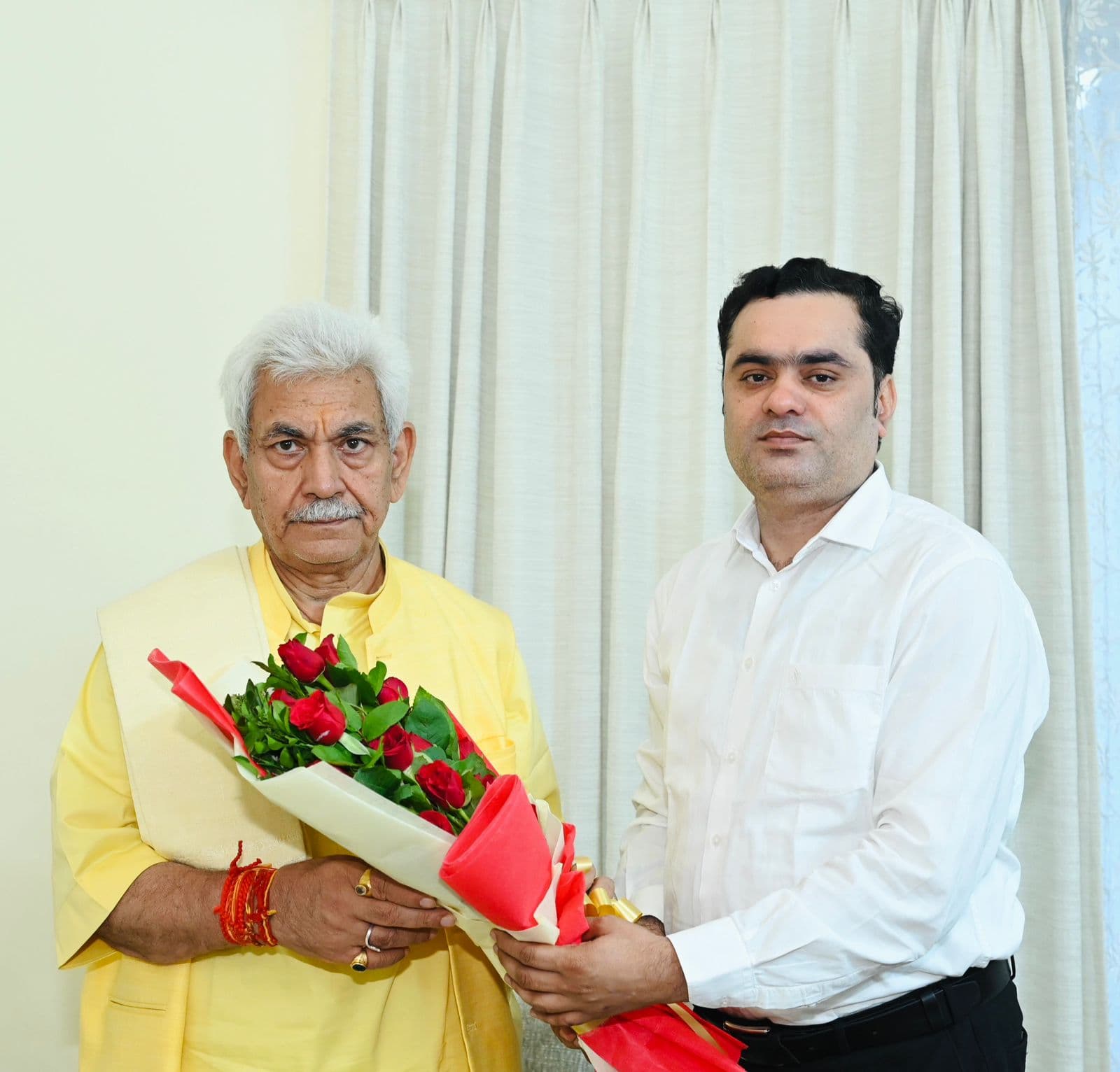 जम्मू-कश्मीर में औद्योगिक विकास को लेकर सुपीरियर ग्रुप की सक्रिय पहल, उपराज्यपाल मनोज सिन्हा से हुई मुलाकात