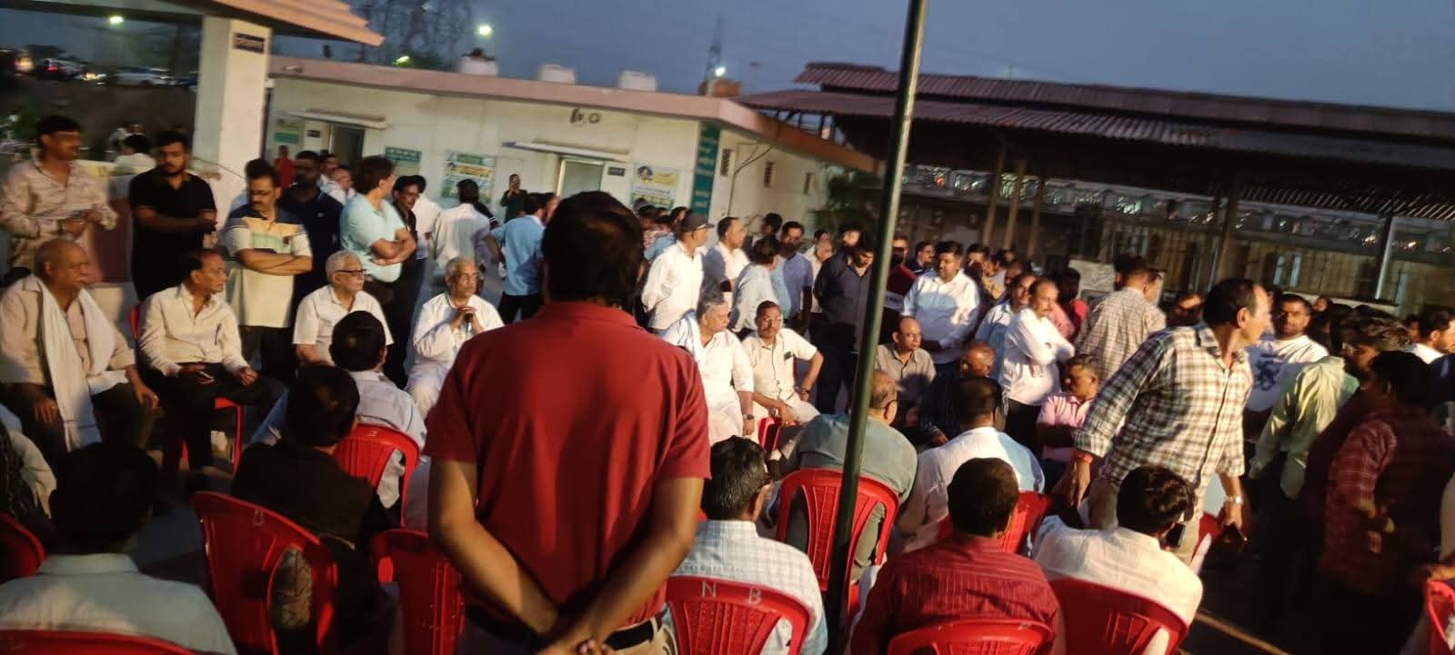 उमड़ा जनसैलाब ,अम्बरीष श्रीवास्तव को नम आंखों से दी गई अंतिम विदाई,