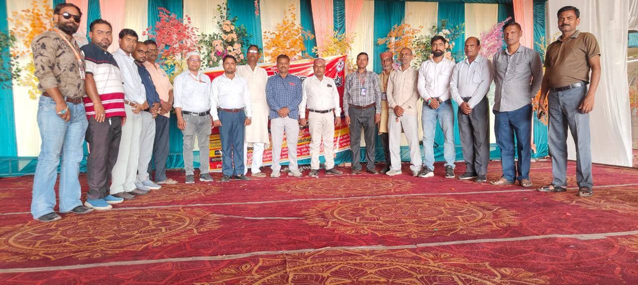 पत्रकार समाज का दर्पण -जे पी गुप्ता