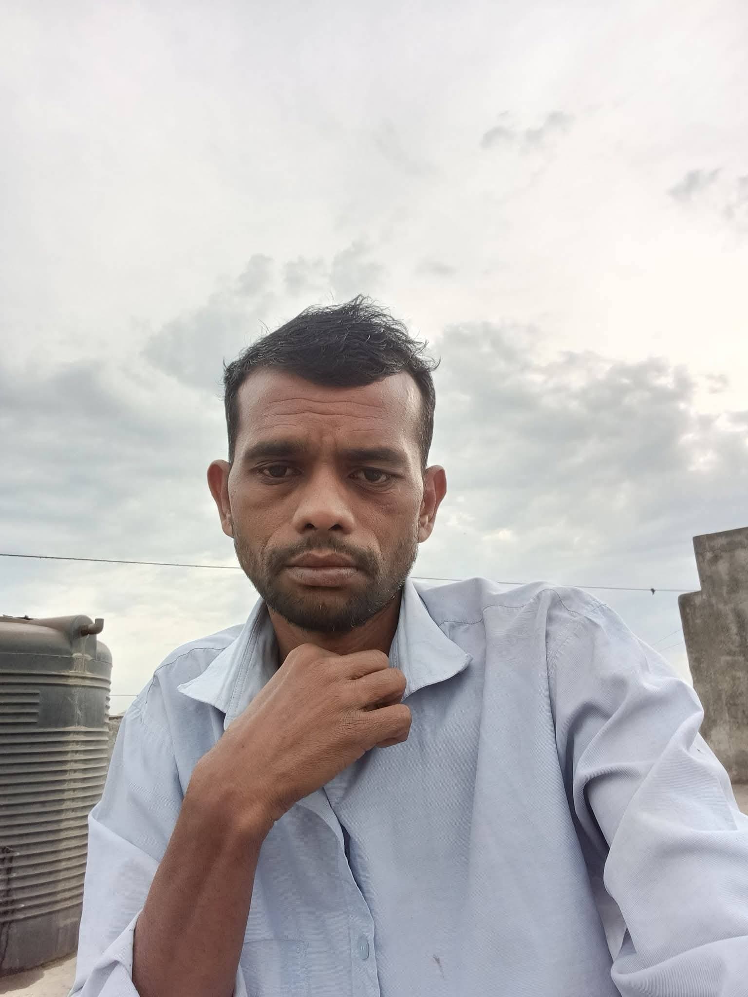 फंदे से लटका मिला युवक का शव गगहा गोरखपुर बांसगांव संदेश।गगहा थाना