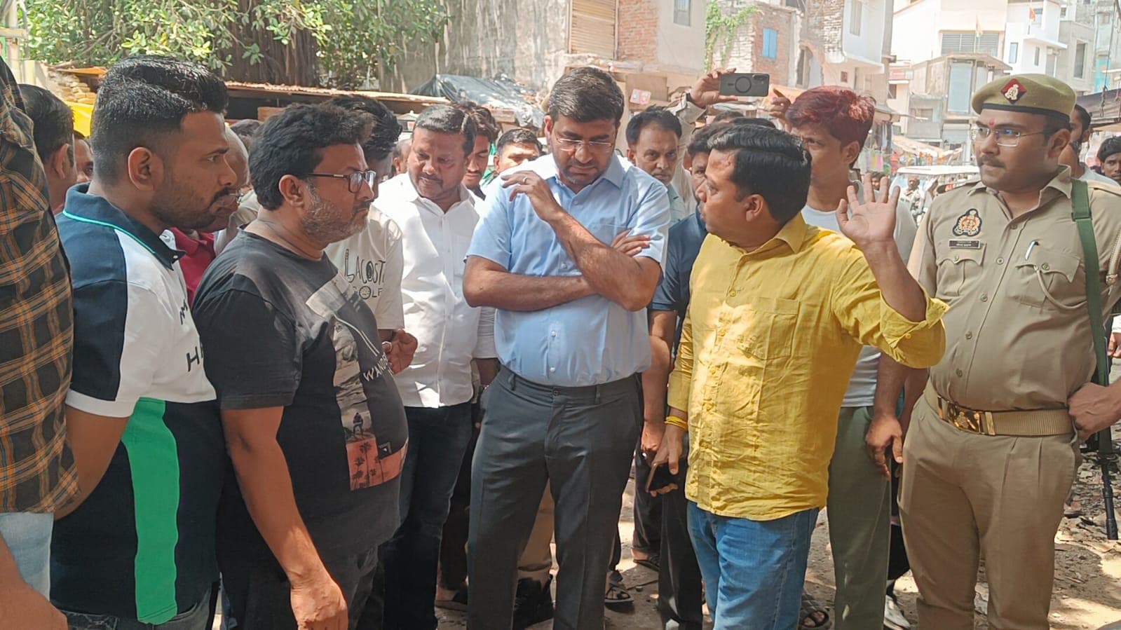डीएम दीपक मीणा ने विरासत गलियारा का किया सघन निरीक्षण *बारिश के
