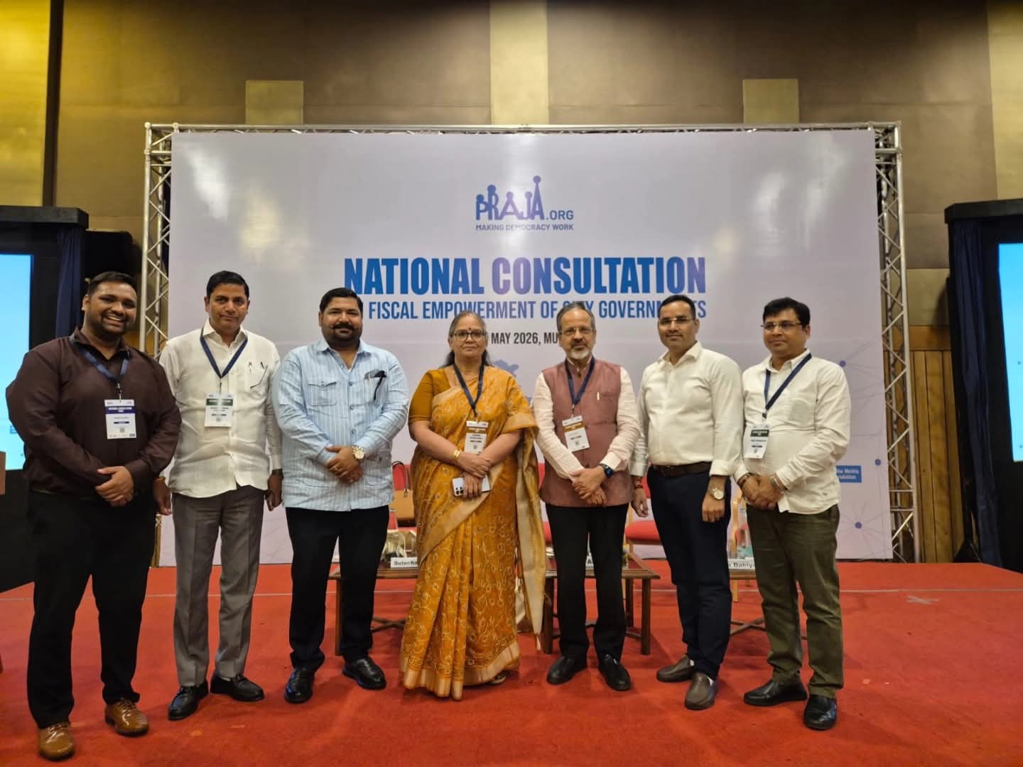 मुंबई में गूँजा 'लखनऊ मॉडल': बिना टैक्स बढ़ाए राजस्व वृद्धि की रणनीति