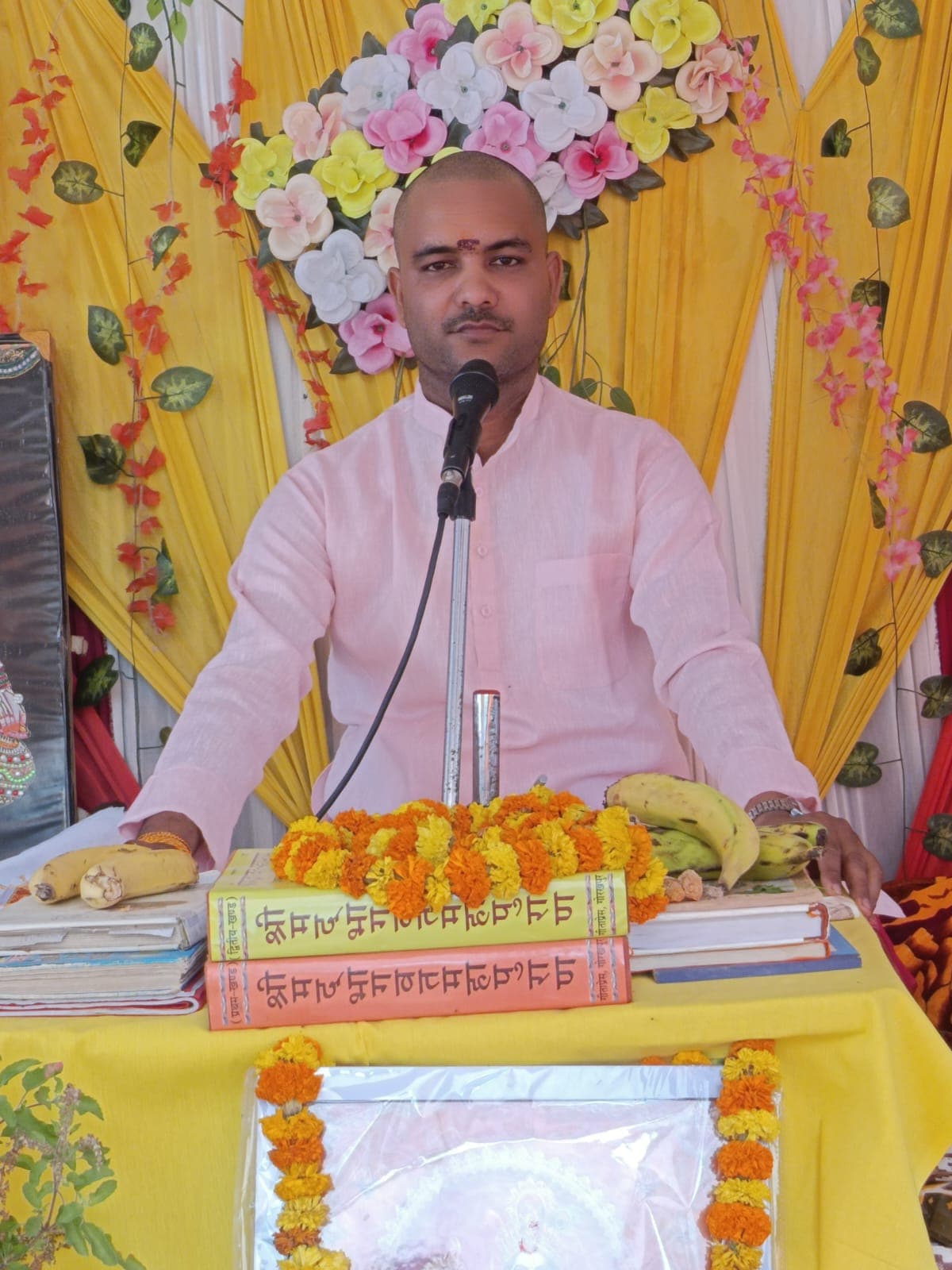 शिव-विवाह प्रसंग पर झूम उठा पांडाल: भक्ति, उल्लास और जयघोष से गूंजा वेदमंदिर नगर