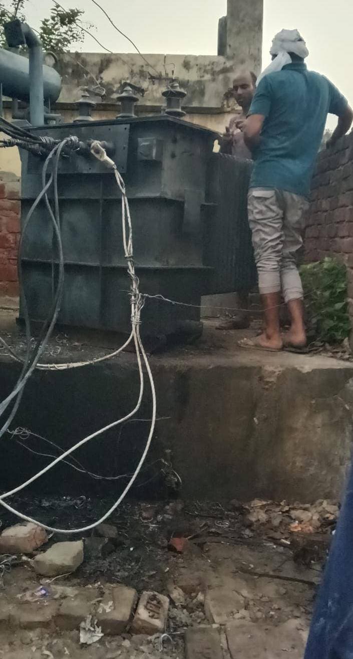फोटो समाचार संबद न्यूज एजेंसी बरहज समाचार बरहज के तिवारीपुर वार्ड में
