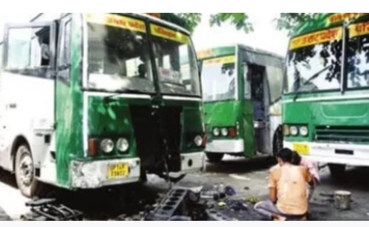 ठंडे सफर का दावा फेल, भीषण गर्मी में उबल रहे यात्री; एसी