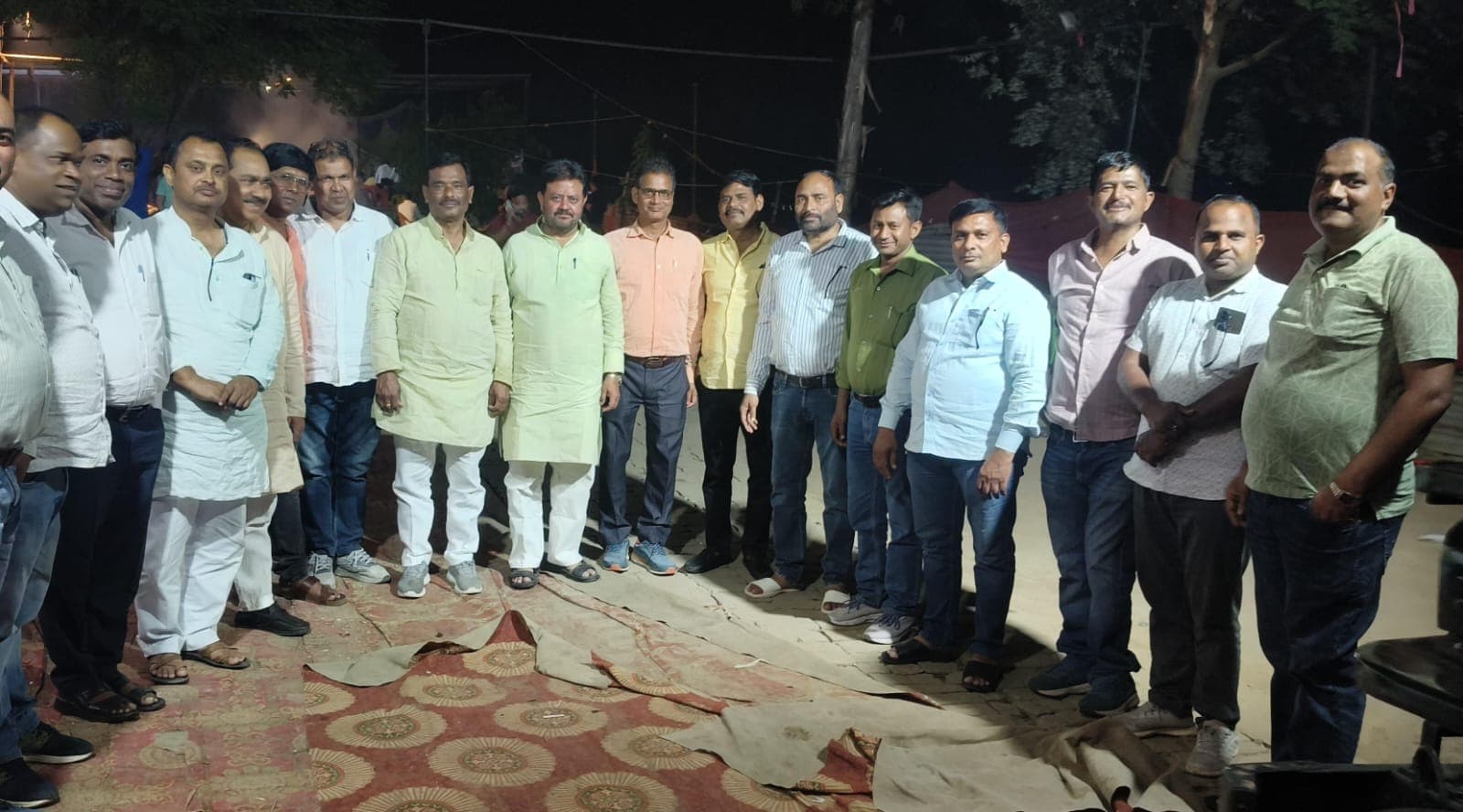 भ्रष्टाचार के विरुद्ध 26 मई से प्रस्तावित धरना - प्रदर्शन को ग्रीष्मावकाश तक किया गया स्थगित