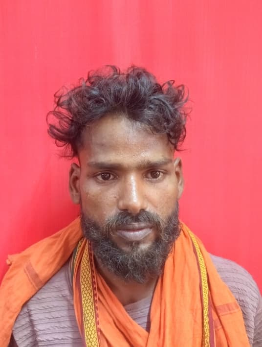 मोबाइल चोरी के आरोप में युवक की पिटाई।