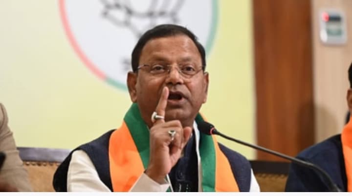 भाजपा के पांच जिलाध्यक्ष घोषित, रमेश प्रसाद गुप्ता को गोरखपुर, रामसकल पटेल
