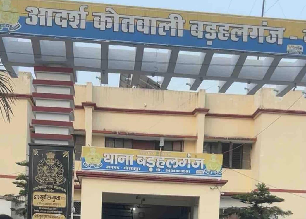 पुरानी रंजिश में दो भाइयों पर लाठी-डंडों से हमला