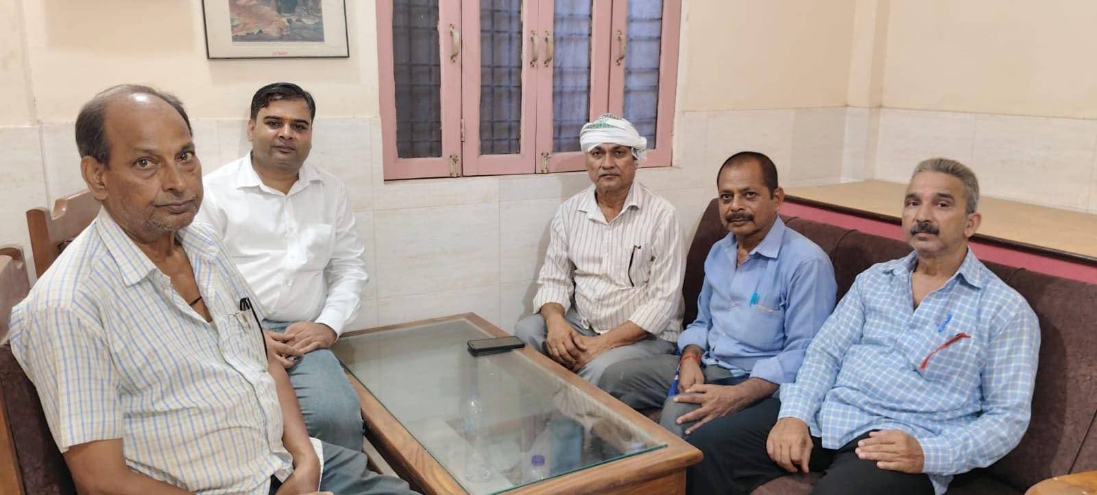 ग्रामीण पत्रकार एसोसिएशन चौरी चौरा की बैठक सम्पन्न