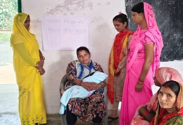 बांसगांव संदेश बरहज,आंगनबाड़ी कार्यकत्री की समर्पित पहल से कुपोषित बच्चा हुआ स्वस्थ *देवरिया 24