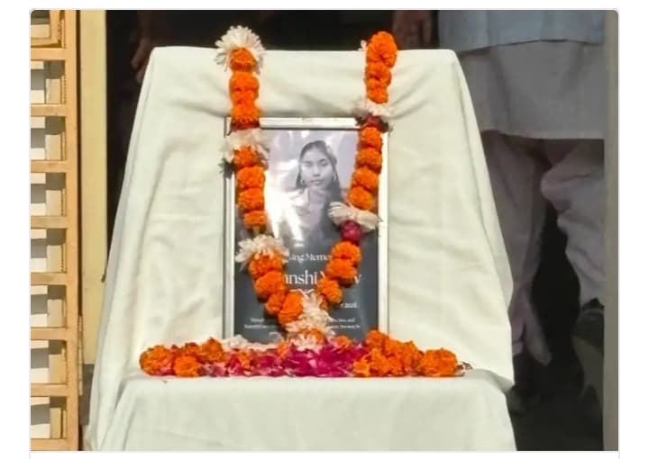KGMU में नर्सिंग छात्रों का हंगामा: साथी छात्रा की मौत के बाद