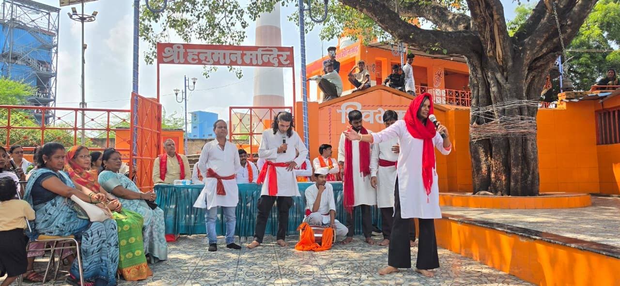 भाजपा कार्यकर्ताओं ने नुक्कड़ नाटक के माध्यम से सरकार की उपलब्धियां का किया प्रचार प्रसार