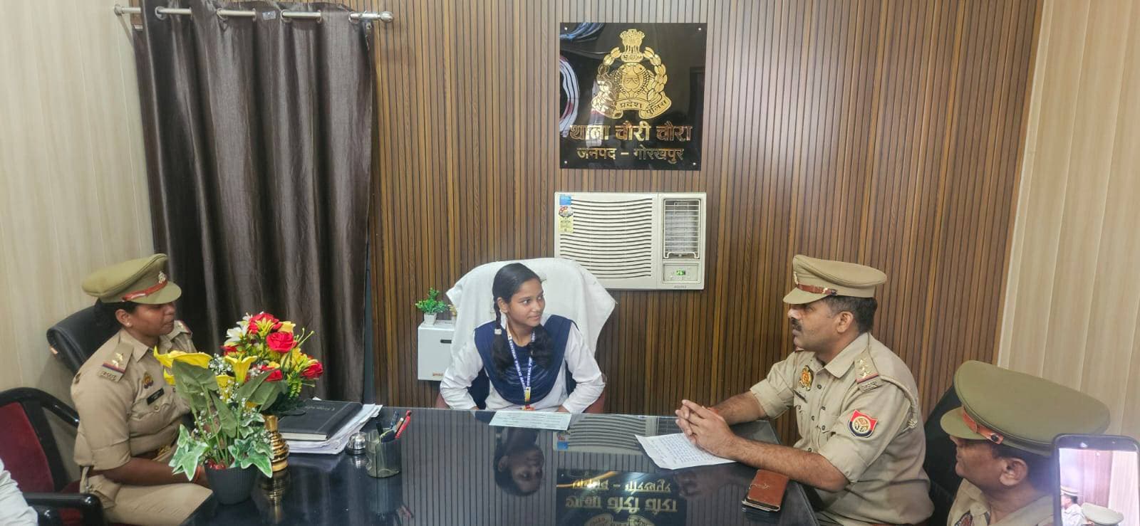 मिशन शक्ति सृष्टि यादव और सत्या उपाध्याय ने संभाली चौरीचौरा थाने की कमान